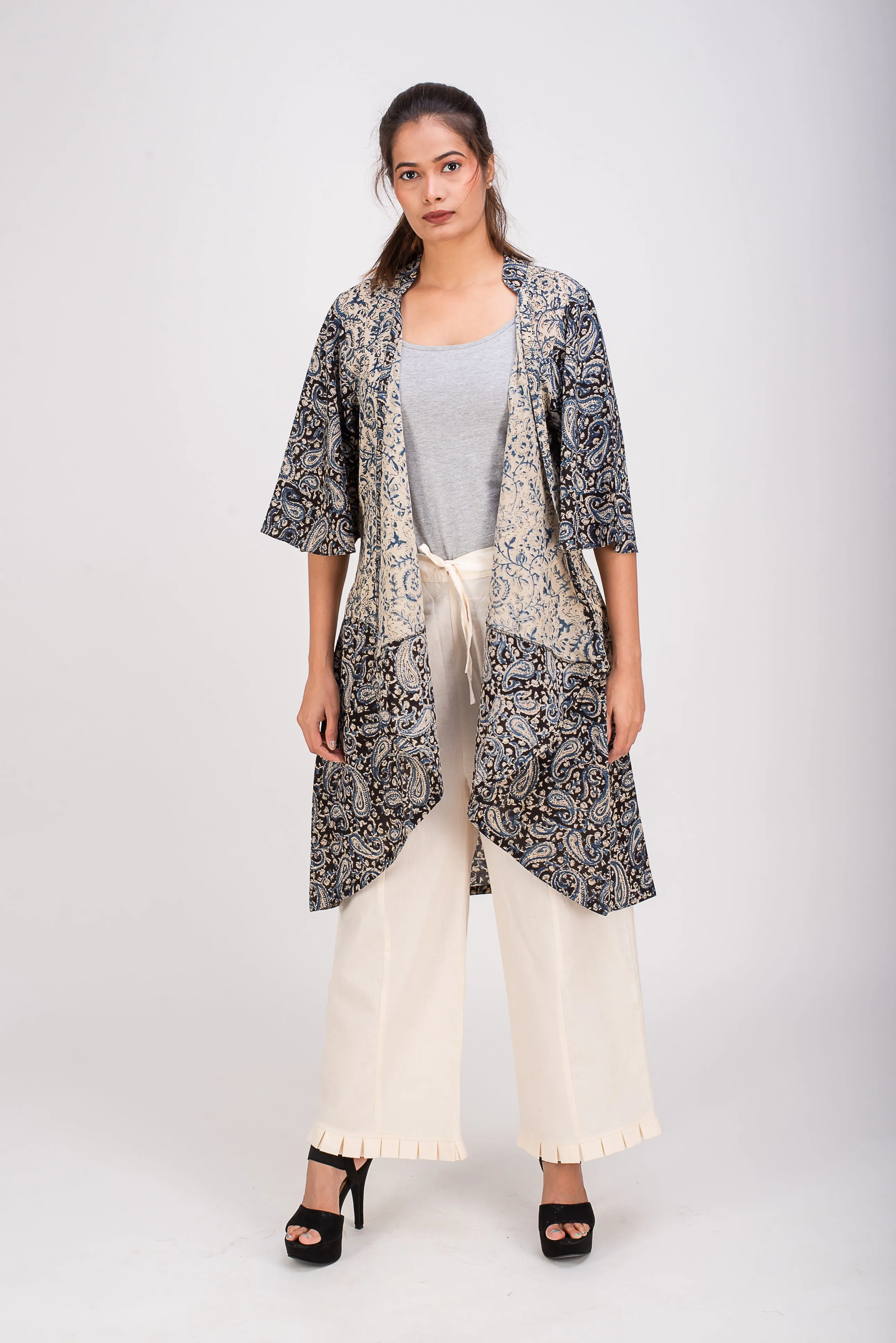 513-153 Whitelotus "Su" Women's coat Kimono