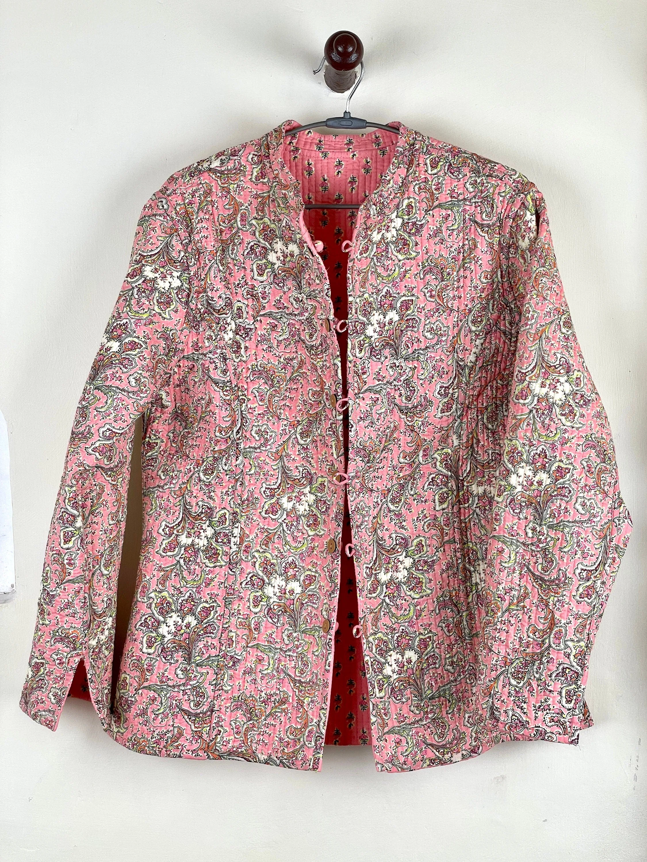 Indian Handmade Quilted Cotton Fabric Jacket Stylish Pink Floral Women's Coat, Reversible Waistcoat, Christmas Gift for Her