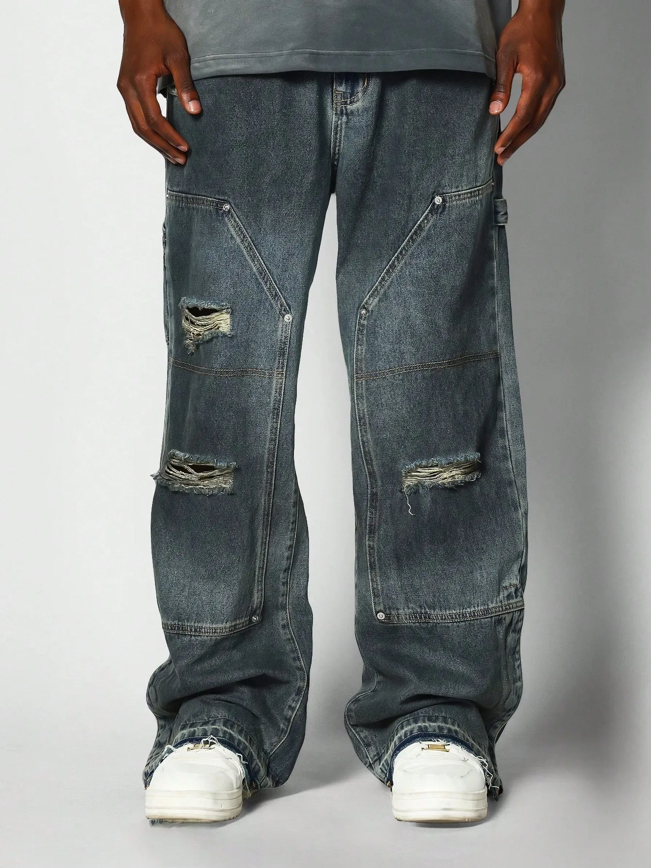 Loose Fit Baggy Washed Distressed Flare Jeans