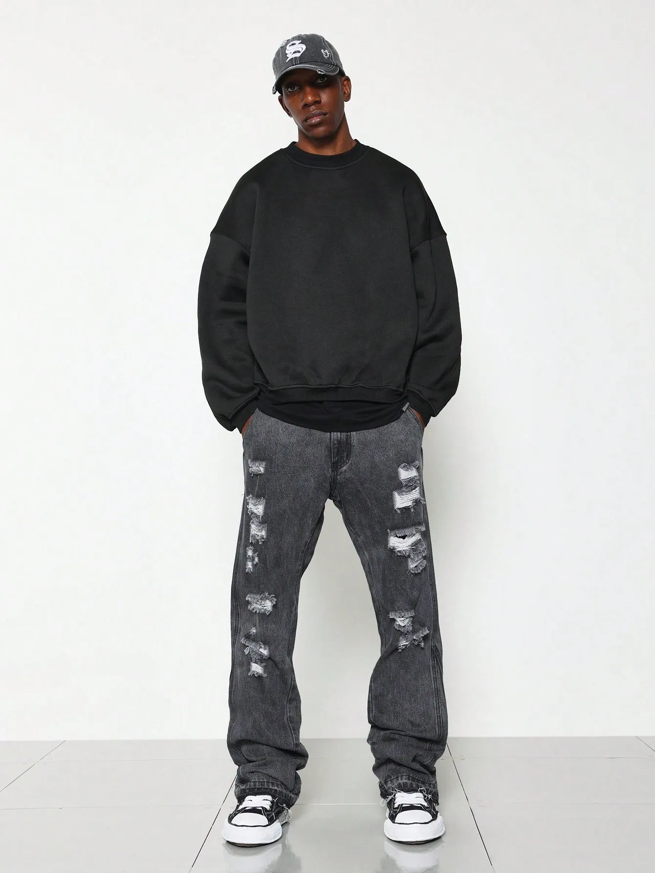 Regular Fit Washed Distressed Jean