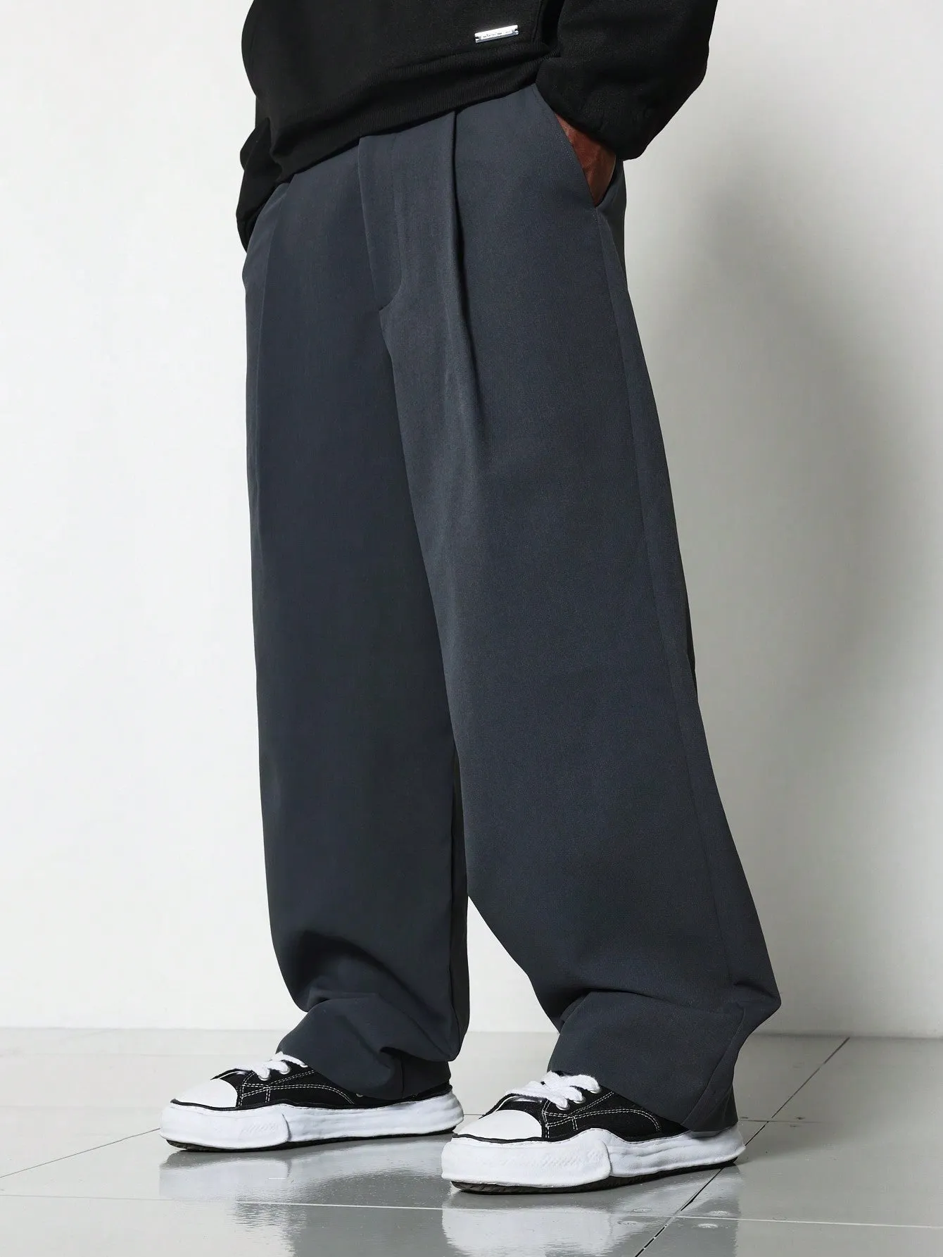 Straight Fit Premium Tailoring Balloon Pleated Trouser