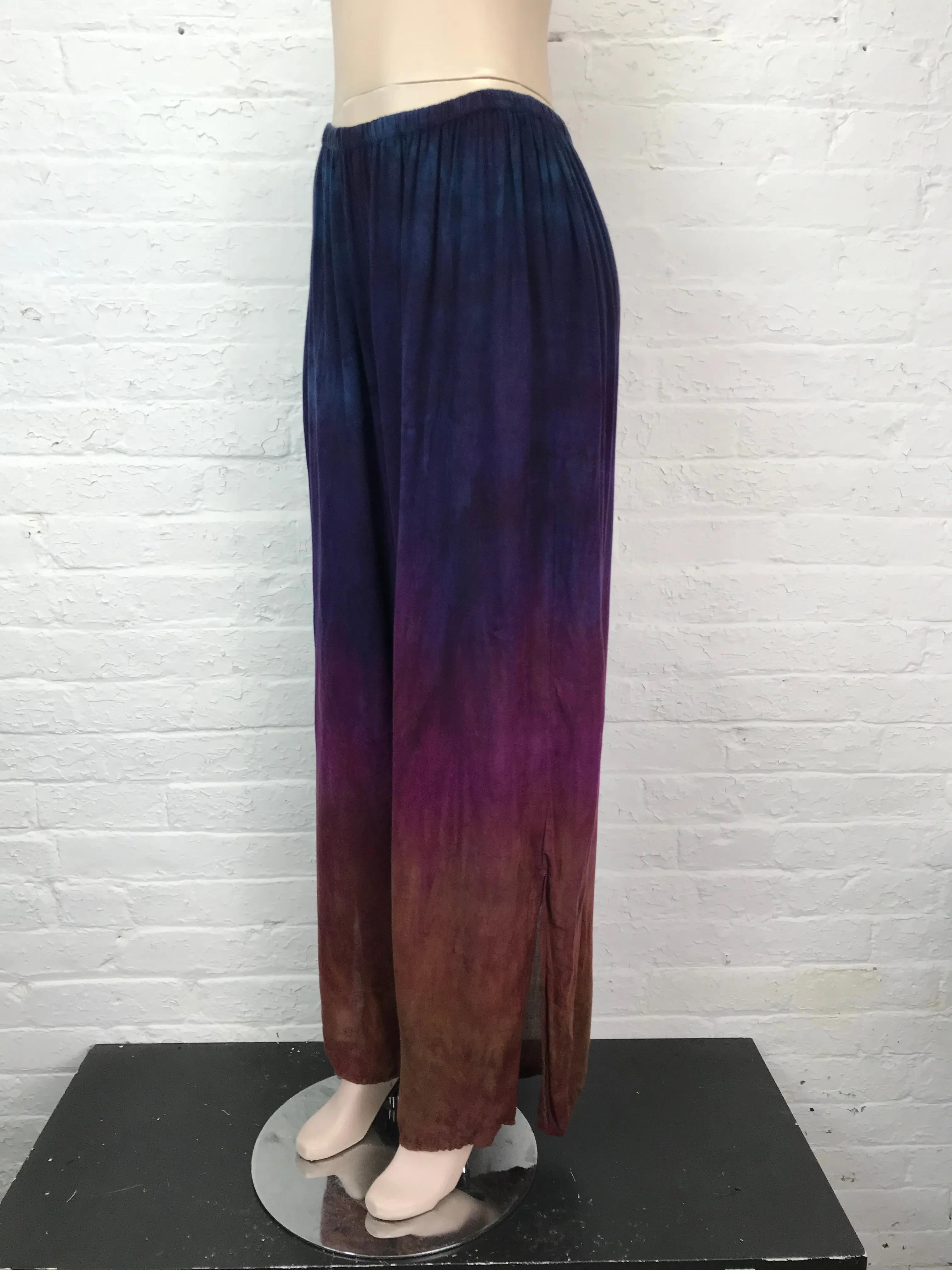 Straight Leg Pant with Side Slit in Iridescent Dawn - Large