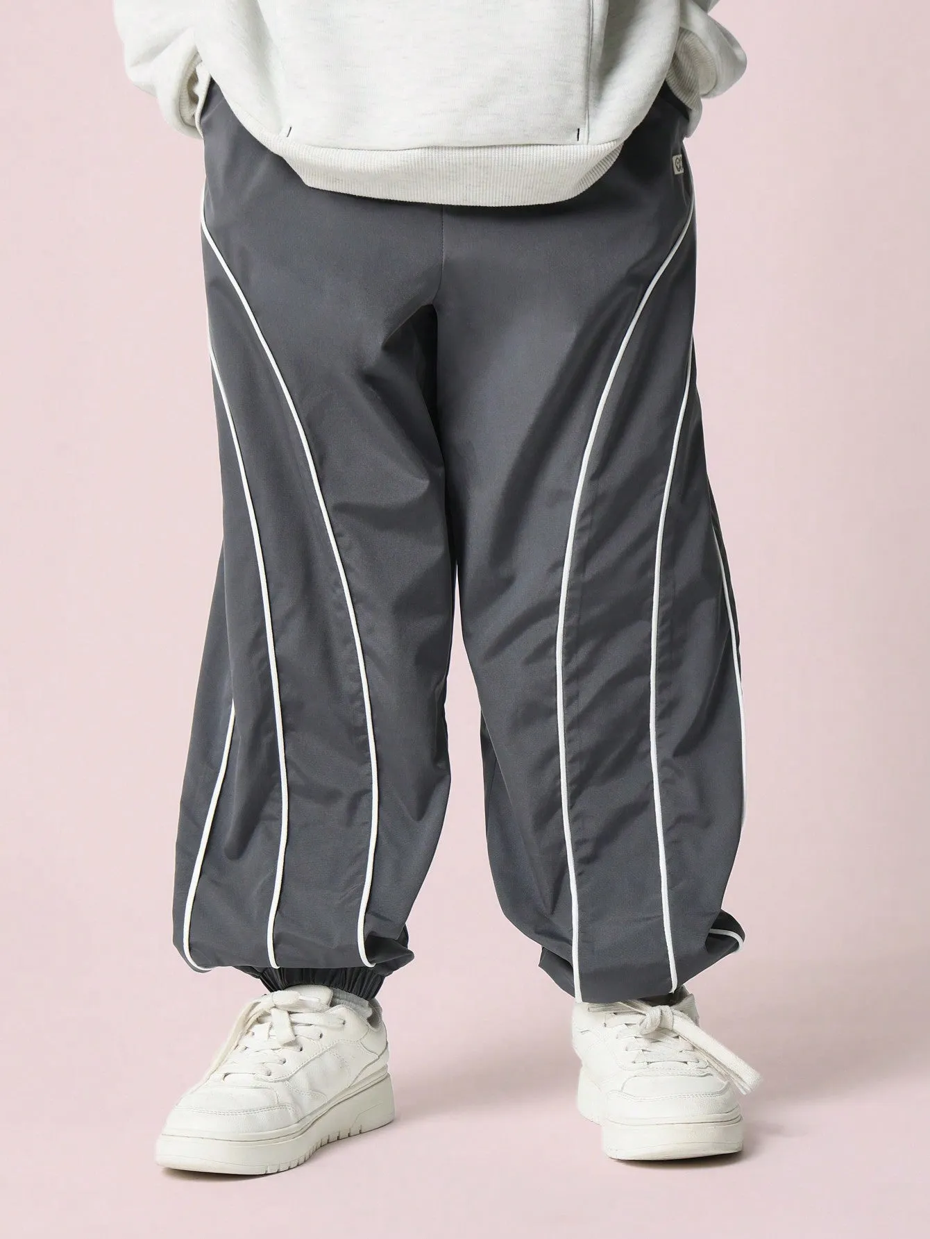 Tween Boys Loose Fit Piping Seam Nylon Pant